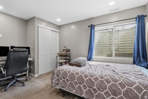 8042 N Clearwater Road W Eagle Mountain UT 84005