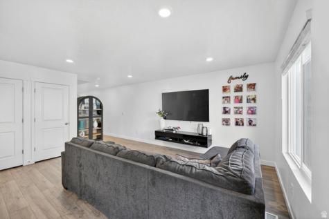 3850 S Iron Baron Drive Magna UT 84044