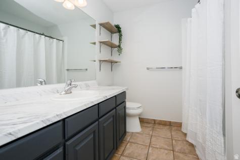 207 E 820 S Centerville UT 84014