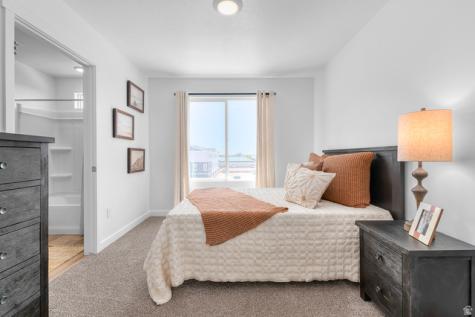 1260 N 275 E Harrisville UT 84404