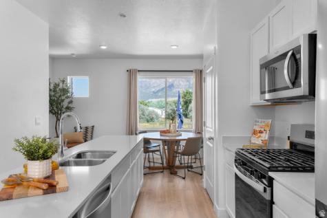 1260 N 275 E Harrisville UT 84404