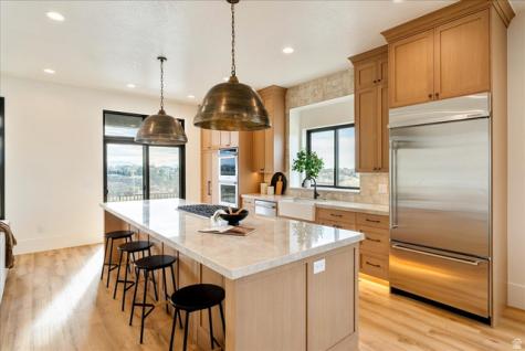 1602 E Center Pointe Drive Lehi UT 84043