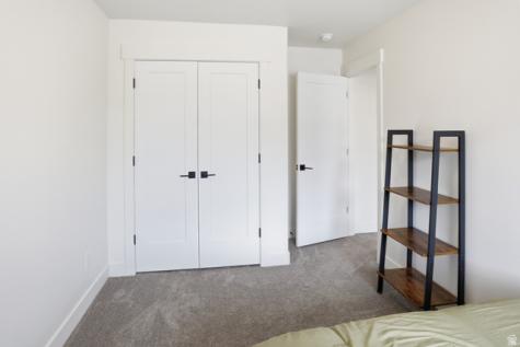 1298 E 1640 S Ogden UT 84404
