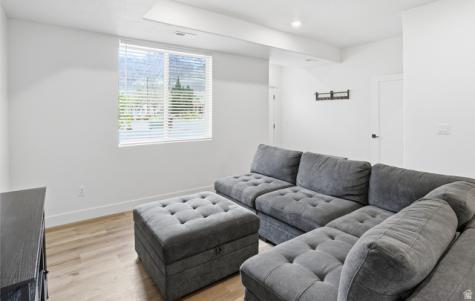 1298 E 1640 S Ogden UT 84404