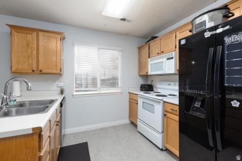 824 E 760 N Ogden UT 84404