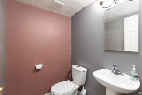 824 E 760 N Ogden UT 84404