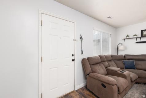 824 E 760 N Ogden UT 84404