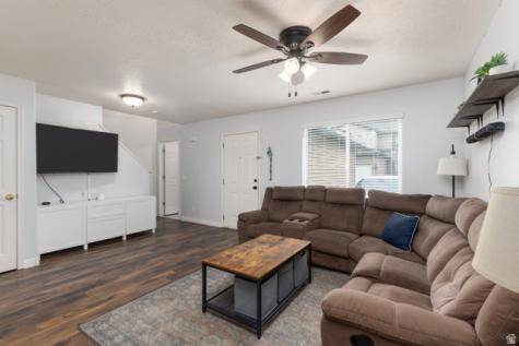 824 E 760 N Ogden UT 84404