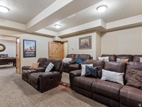 5168 E Fairview Loop Eden UT 84310