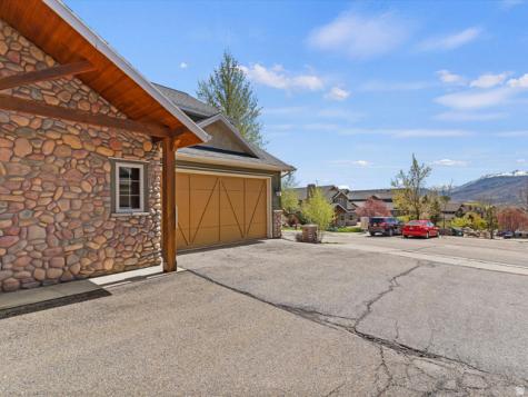 5168 E Fairview Loop Eden UT 84310