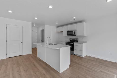 2109 S Wolverine Way Washington UT 84780