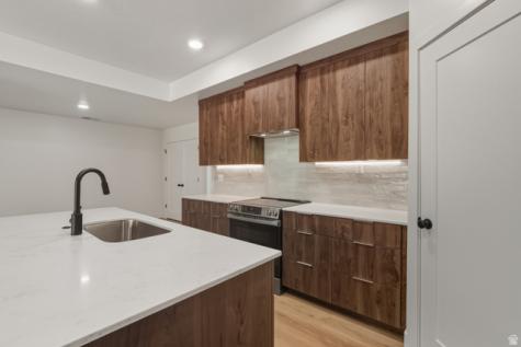 397 E 900 N Cedar City UT 84721