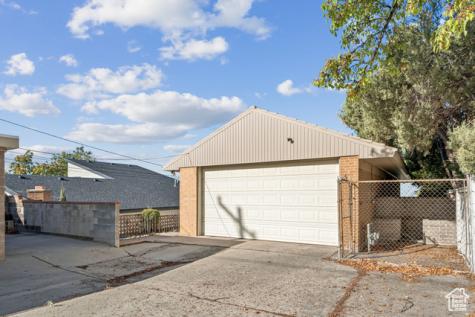 692 N Cortez Street Salt Lake City UT 84103