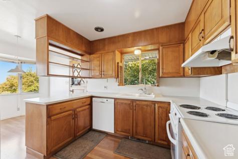 692 N Cortez Street Salt Lake City UT 84103
