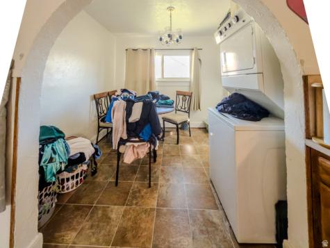 625 S 200 E Springville UT 84663