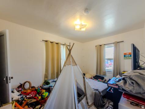 625 S 200 E Springville UT 84663