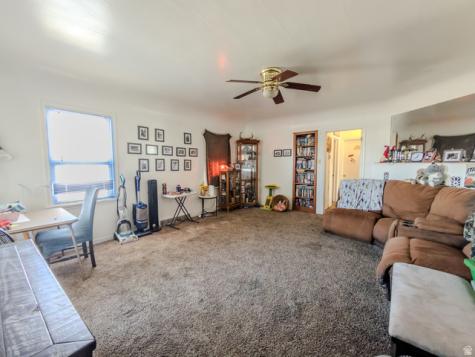 625 S 200 E Springville UT 84663