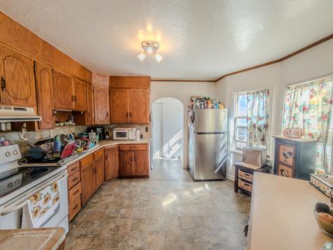 625 S 200 E Springville UT 84663