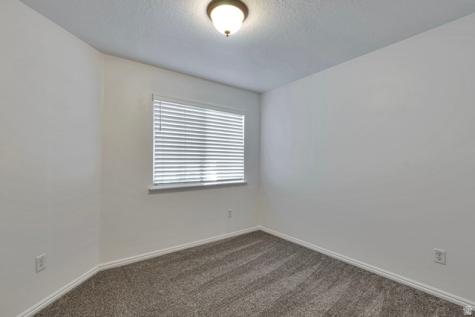 935 N 1125 W Layton UT 84041