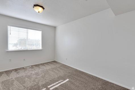 935 N 1125 W Layton UT 84041