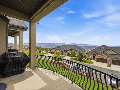 1129 E Sunset Dunes Way S Draper UT 84020