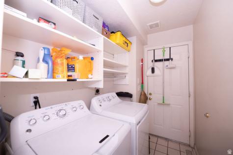 83 W 200 N Centerville UT 84014