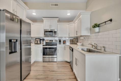 2274 W 2710 S West Haven UT 84401