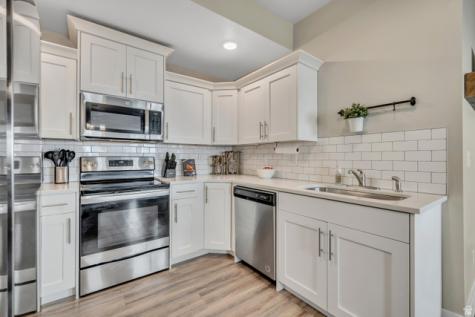 2274 W 2710 S West Haven UT 84401