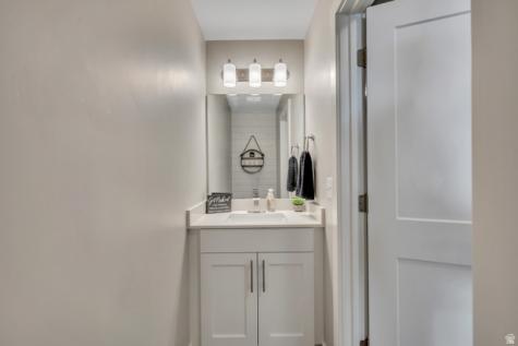 2274 W 2710 S West Haven UT 84401