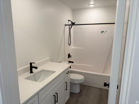 5282 N Greenfield Way Eagle Mountain UT 84005