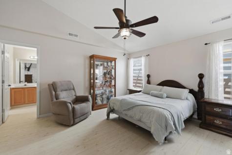 345 N 2450 E St. George UT 84790