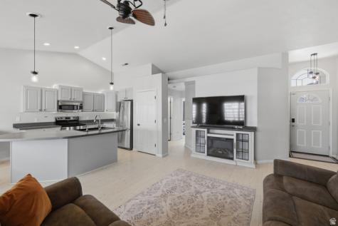 345 N 2450 E St. George UT 84790
