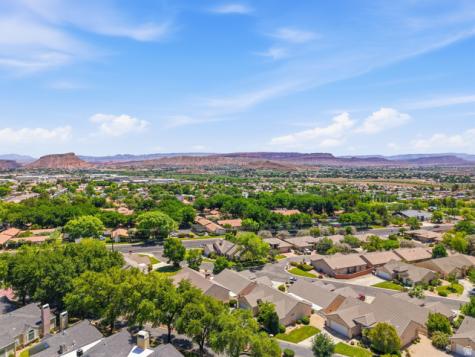 345 N 2450 E St. George UT 84790