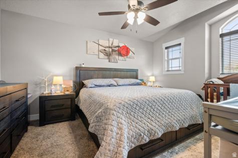 371 E 2050 N North Ogden UT 84414