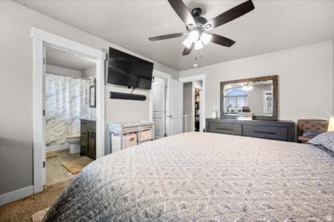 371 E 2050 N North Ogden UT 84414