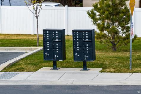 371 E 2050 N North Ogden UT 84414