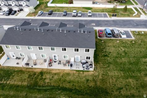 371 E 2050 N North Ogden UT 84414