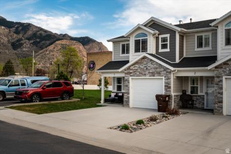 371 E 2050 N North Ogden UT 84414
