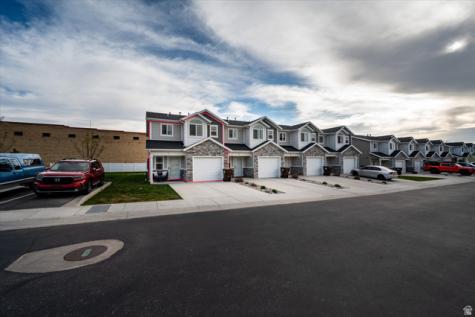 371 E 2050 N North Ogden UT 84414