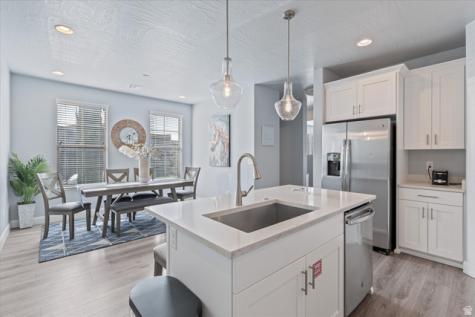 1899 E Fiesta Lane Washington UT 84780