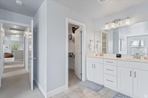 1899 E Fiesta Lane Washington UT 84780