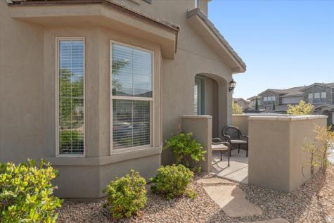 1899 E Fiesta Lane Washington UT 84780