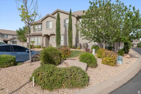 1899 E Fiesta Lane Washington UT 84780