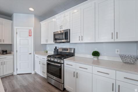 1899 E Fiesta Lane Washington UT 84780