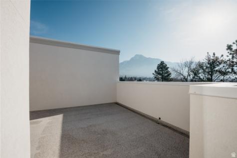 2158 E Rising Wolf Lane S Holladay UT 84117