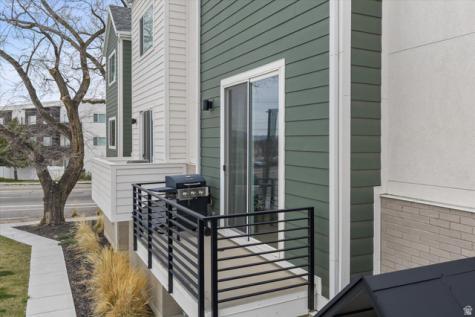 464 E Alice Way Layton UT 84041