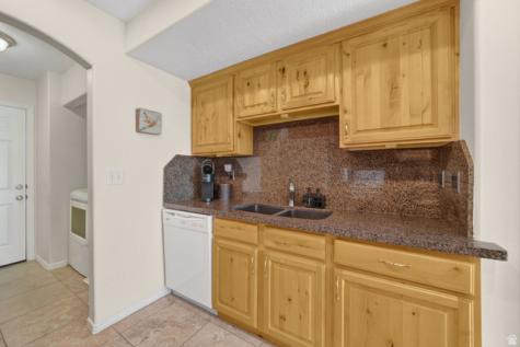 652 W 800 N Clinton UT 84015