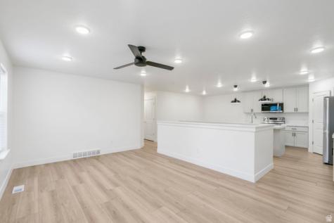 1638 N 160 E Orem UT 84057