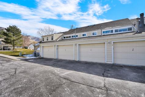 66 Brookside Lane Centerville UT 84014
