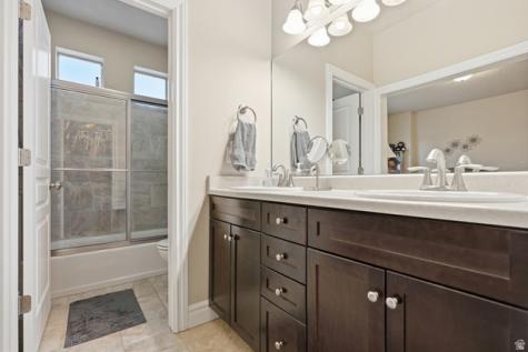 2809 W 100 S West Point UT 84015